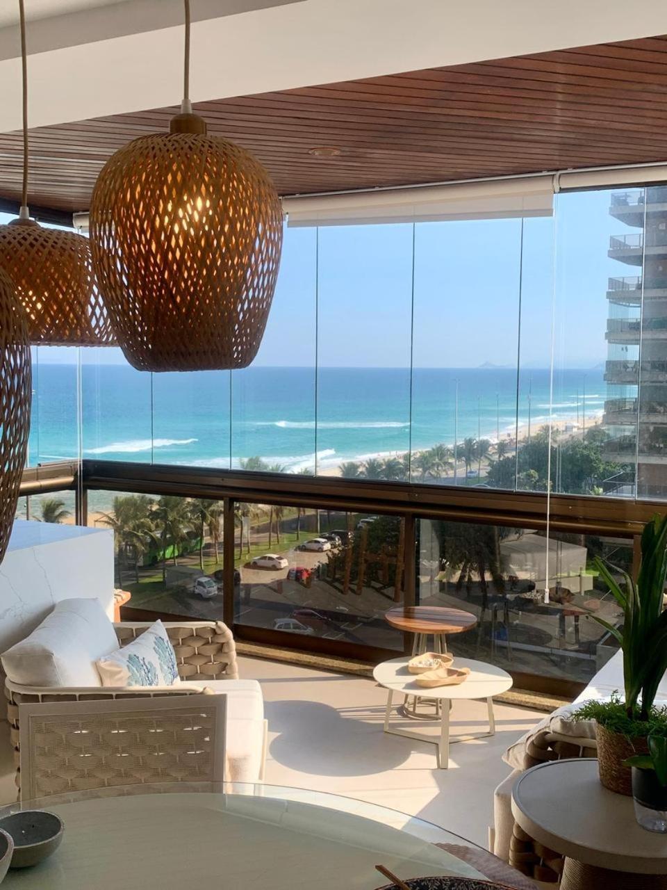 Lindo Apto No Melhor Lugar Da Barra Da Tijuca! Com Uma Vista De Tirar O Folego, Frente Para O Mar! Totalmente Equipado E Decorado Ao Lado Dos Melhores Hoteis E Quiosques Da Barra! Portaria 24H, Piscina, Sauna, Jacuzzi, Academia, Garagem, Wi-Fi, Lavan 里约热内卢 外观 照片