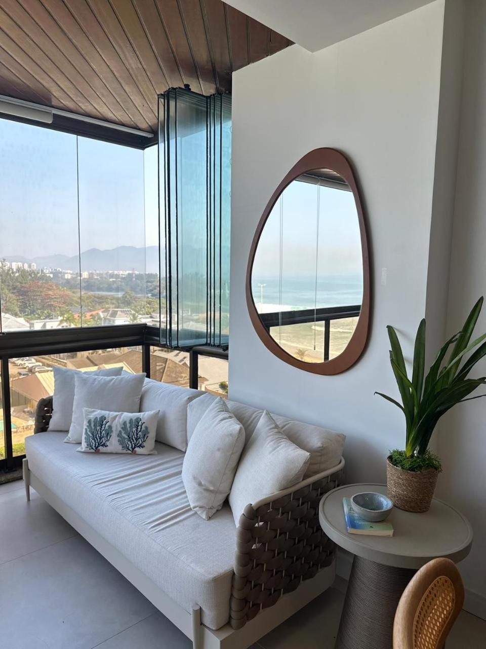 Lindo Apto No Melhor Lugar Da Barra Da Tijuca! Com Uma Vista De Tirar O Folego, Frente Para O Mar! Totalmente Equipado E Decorado Ao Lado Dos Melhores Hoteis E Quiosques Da Barra! Portaria 24H, Piscina, Sauna, Jacuzzi, Academia, Garagem, Wi-Fi, Lavan 里约热内卢 外观 照片